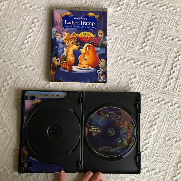 Walt Disneys Lady and the Tramp 50th Anniversary Platinum Ed DVD 2 Disc 2006 - Picture 4 of 4